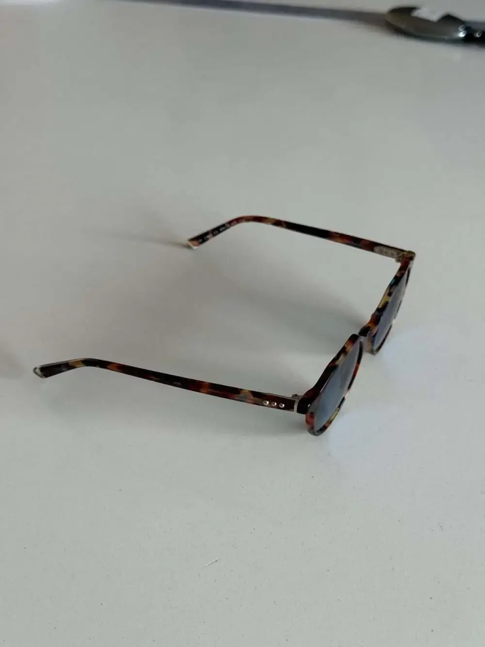 Taylor Morris Oxford Taxi Tortoise Sunglasses with Blue Lenses